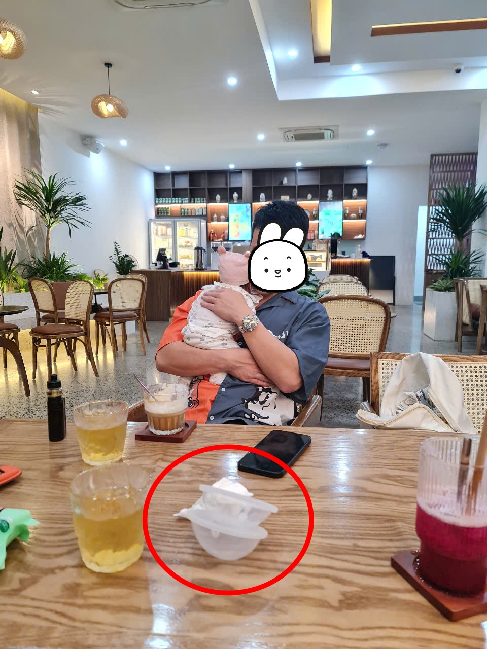Khổ sở vì... quá nhiều sữa, mẹ bỉm này tìm mãi mới thấy cặp "phễu cứu tinh" mà giá chỉ có 90k- Ảnh 7. Khổ sở vì... quá nhiều sữa, mẹ bỉm này tìm mãi mới thấy cặp "phễu cứu tinh" mà giá chỉ có 90k- Ảnh 7.