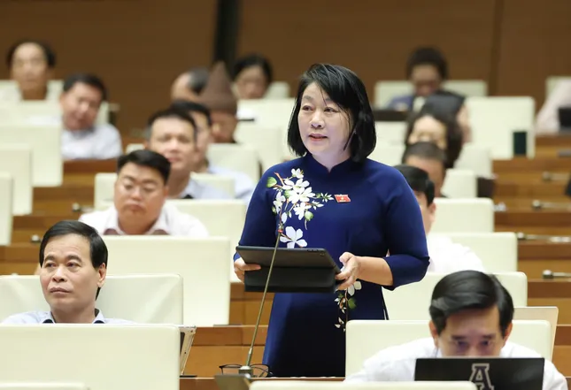 Bộ trưởng Nguyễn Kim Sơn chỉ ra hàng loạt ‘cái chưa đủ’ dẫn đến dạy thêm, học thêm - Ảnh 1. Bộ trưởng Nguyễn Kim Sơn chỉ ra hàng loạt ‘cái chưa đủ’ dẫn đến dạy thêm, học thêm - Ảnh 1.