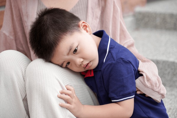 Cha mẹ nên ngừng truyền bá loại TƯ TƯỞNG này cho con: Trẻ nhỏ thì nhu nhược, lớn lên thì tự ti, thấp kém- Ảnh 1. Cha mẹ nên ngừng truyền bá loại TƯ TƯỞNG này cho con: Trẻ nhỏ thì nhu nhược, lớn lên thì tự ti, thấp kém- Ảnh 1.