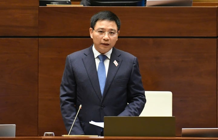 Bộ trưởng Nguyễn Văn Thắng: 'Chưa hộ kinh doanh nào bị phạt vì hóa đơn điện tử' - Ảnh 4. Bộ trưởng Nguyễn Văn Thắng: 'Chưa hộ kinh doanh nào bị phạt vì hóa đơn điện tử' - Ảnh 4.
