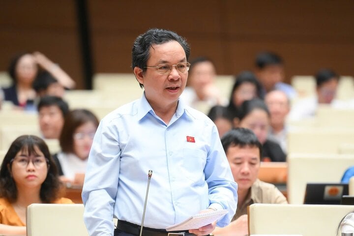 Bộ trưởng Nguyễn Văn Thắng: 'Chưa hộ kinh doanh nào bị phạt vì hóa đơn điện tử' - Ảnh 2. Bộ trưởng Nguyễn Văn Thắng: 'Chưa hộ kinh doanh nào bị phạt vì hóa đơn điện tử' - Ảnh 2.