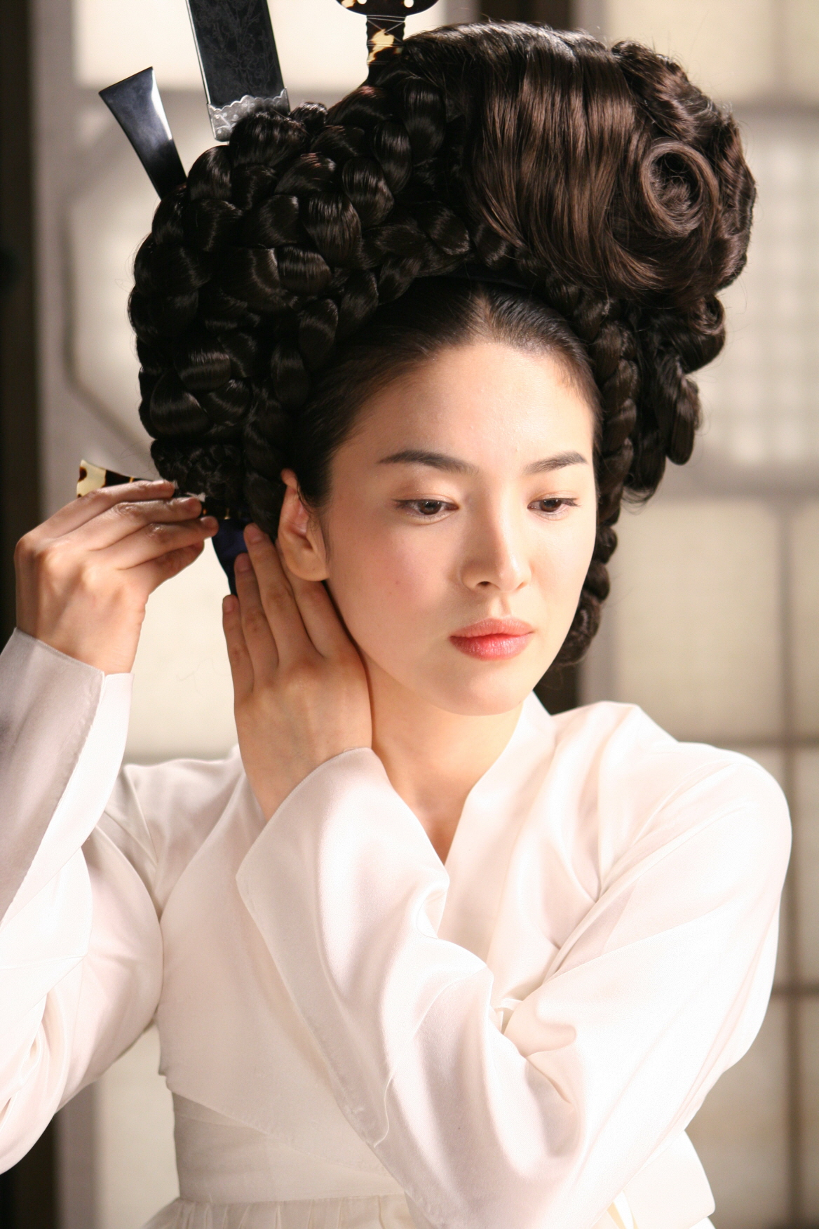 Sốc visual kỹ nữ đẹp nhất Hàn Quốc do AI phục dựng, bảo sao Song Hye Kyo được khen "xé sử bước ra" - Ảnh 2. Sốc visual kỹ nữ đẹp nhất Hàn Quốc do AI phục dựng, bảo sao Song Hye Kyo được khen "xé sử bước ra" - Ảnh 2.
