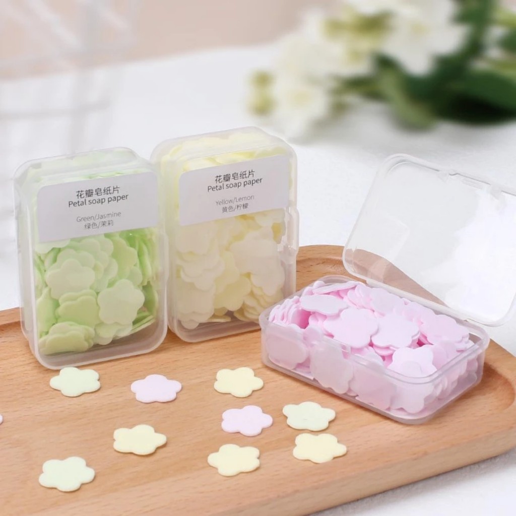Đi du lịch vẫn gọn gàng, sạch sẽ: 5 món nhỏ phụ nữ tuổi 40+ nên mang theo để giữ hình ảnh chỉn chu - Ảnh 2. Đi du lịch vẫn gọn gàng, sạch sẽ: 5 món nhỏ phụ nữ tuổi 40+ nên mang theo để giữ hình ảnh chỉn chu - Ảnh 2.
