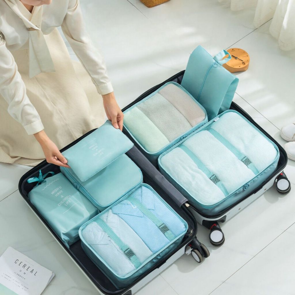 Đi du lịch vẫn gọn gàng, sạch sẽ: 5 món nhỏ phụ nữ tuổi 40+ nên mang theo để giữ hình ảnh chỉn chu - Ảnh 5. Đi du lịch vẫn gọn gàng, sạch sẽ: 5 món nhỏ phụ nữ tuổi 40+ nên mang theo để giữ hình ảnh chỉn chu - Ảnh 5.