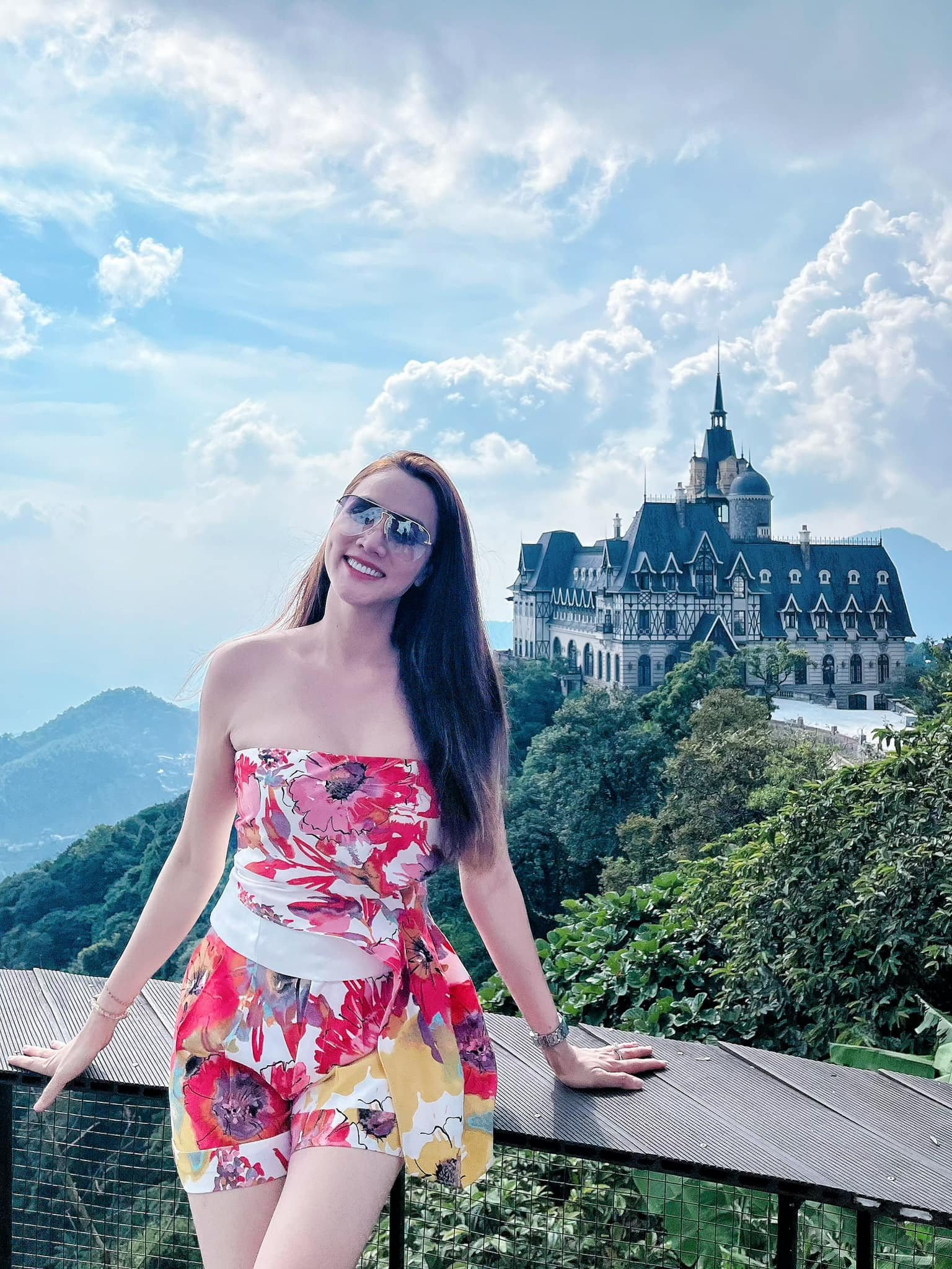 ‘Đệ nhất mỹ nhân gợi cảm’ của V-biz Trang Nhung, bà xã đạo diễn Hoàng Duy vừa sinh con thứ 3: Bé trai, nặng gần 4kg- Ảnh 5. ‘Đệ nhất mỹ nhân gợi cảm’ của V-biz Trang Nhung, bà xã đạo diễn Hoàng Duy vừa sinh con thứ 3: Bé trai, nặng gần 4kg- Ảnh 5.