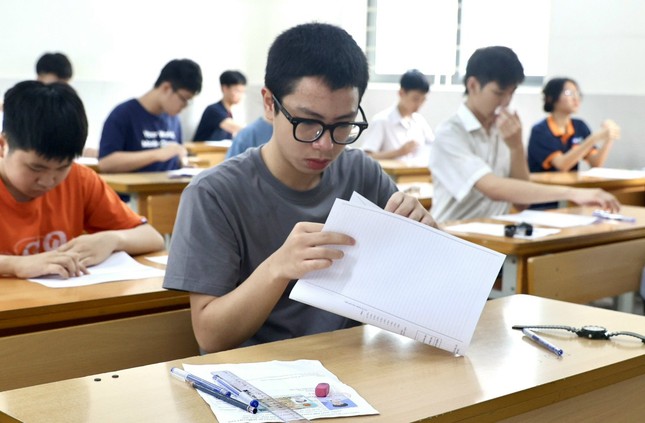 Những điều thí sinh cần 'khắc cốt ghi tâm' trước kỳ thi tuyển sinh lớp 10 - Ảnh 1. Những điều thí sinh cần 'khắc cốt ghi tâm' trước kỳ thi tuyển sinh lớp 10 - Ảnh 1.