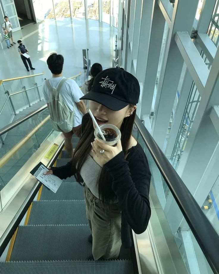 Ai cũng là chuyên gia tài chính trên mạng: Thật dễ để nói về tiền, khi nó không phải tiền của mình...- Ảnh 1. Ai cũng là chuyên gia tài chính trên mạng: Thật dễ để nói về tiền, khi nó không phải tiền của mình...- Ảnh 1.