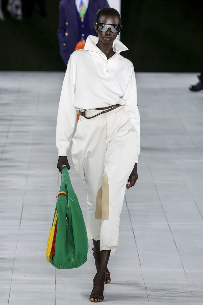 Chiếc túi Polo Play đang viral: Ngôi sao mới của Ralph Lauren hay bản dupe hoàn hảo của Hermès Picotin?- Ảnh 1. Chiếc túi Polo Play đang viral: Ngôi sao mới của Ralph Lauren hay bản dupe hoàn hảo của Hermès Picotin?- Ảnh 1.