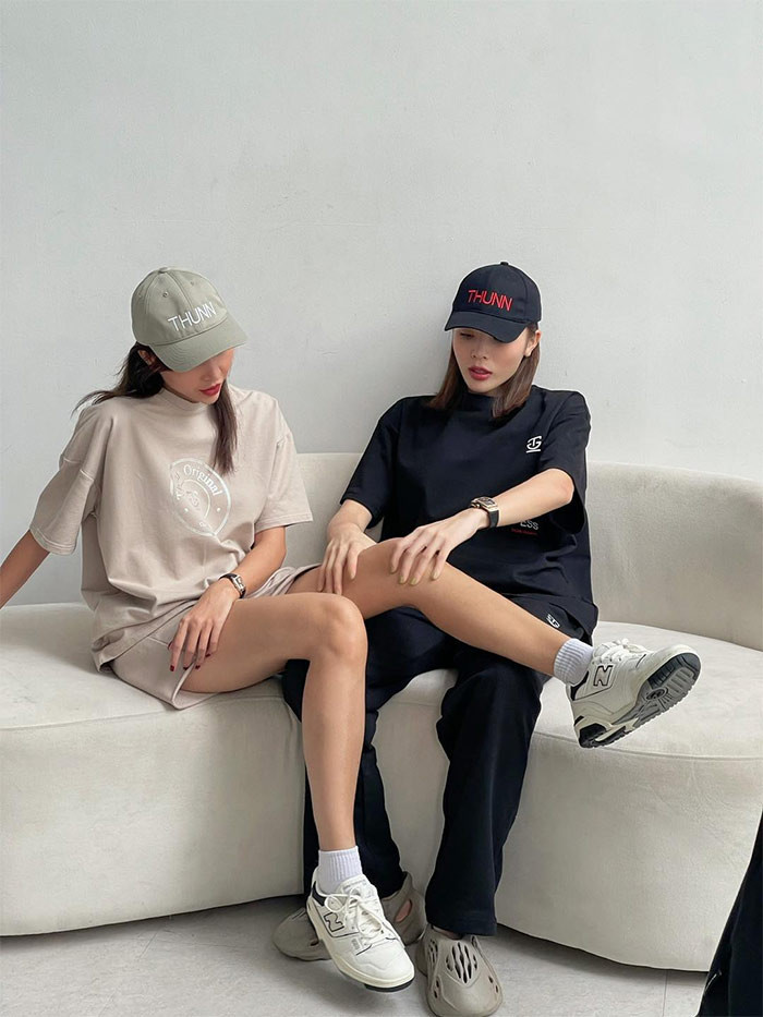 Kỳ Duyên và Minh Triệu đóng cửa brand thời trang, chính thức chia tay Kỳ Duyên và Minh Triệu đóng cửa brand thời trang, chính thức chia tay