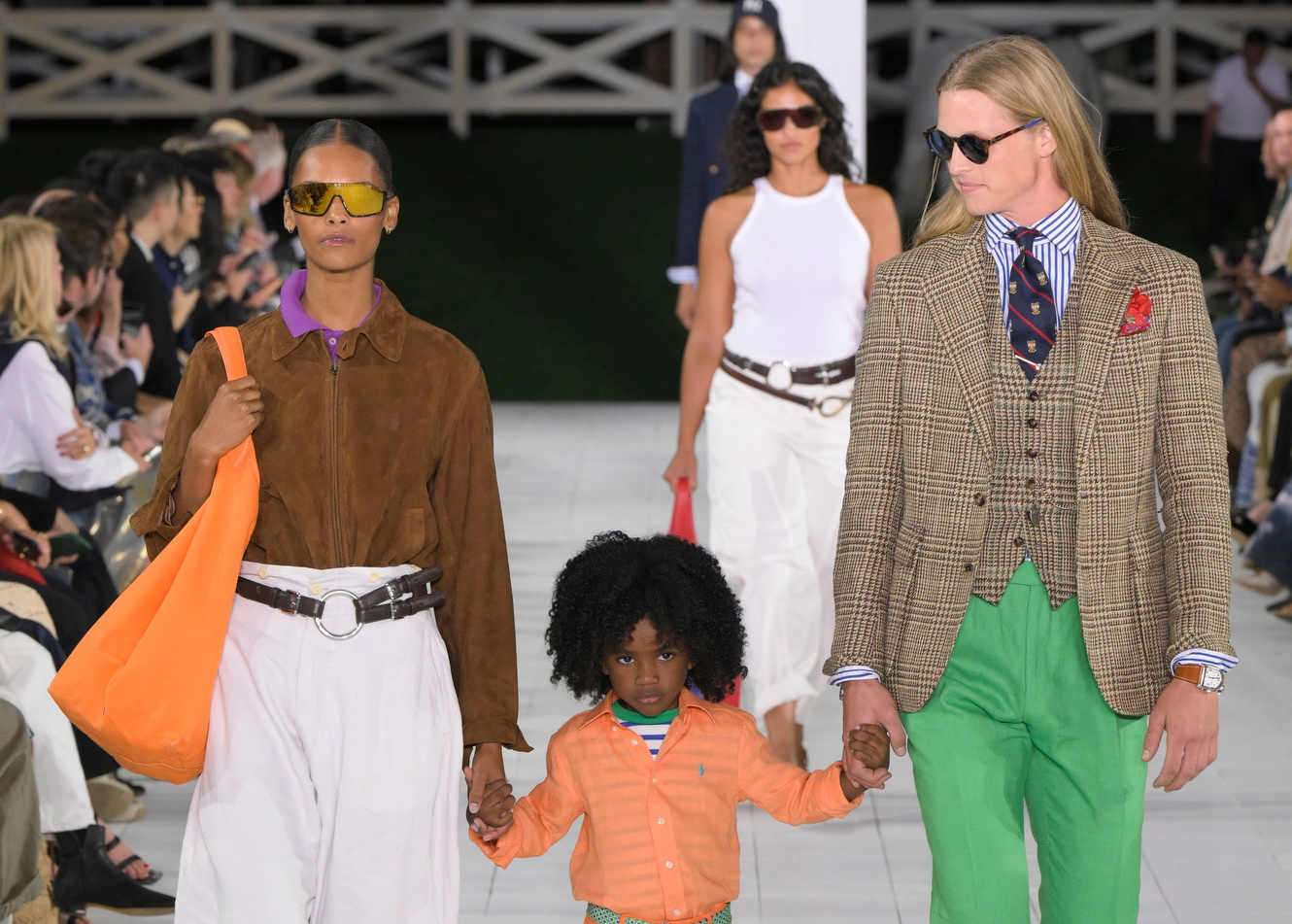Chiếc túi Polo Play đang viral: Ngôi sao mới của Ralph Lauren hay bản dupe hoàn hảo của Hermès Picotin?- Ảnh 5. Chiếc túi Polo Play đang viral: Ngôi sao mới của Ralph Lauren hay bản dupe hoàn hảo của Hermès Picotin?- Ảnh 5.