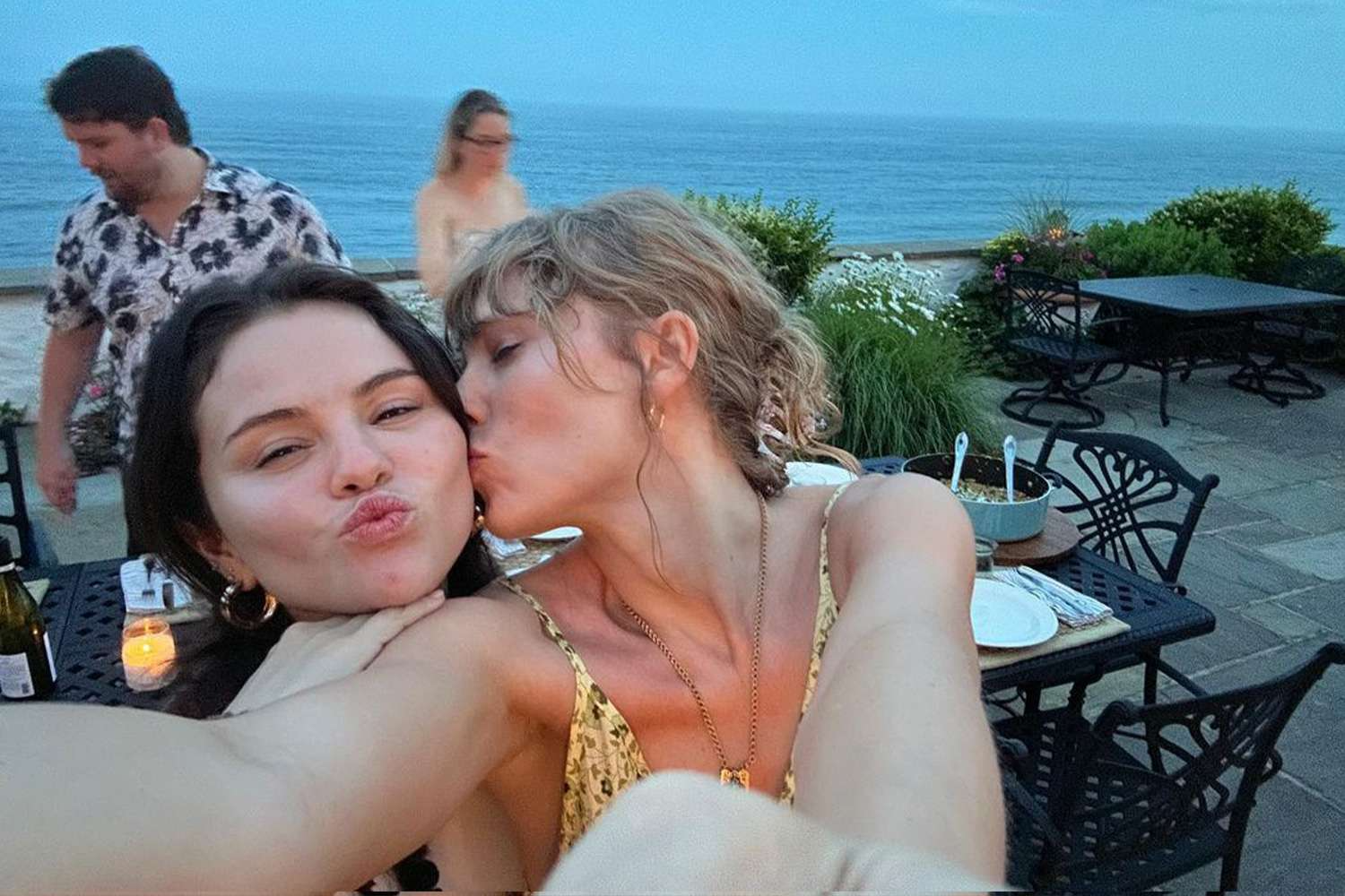 Taylor Swift tái ngộ 