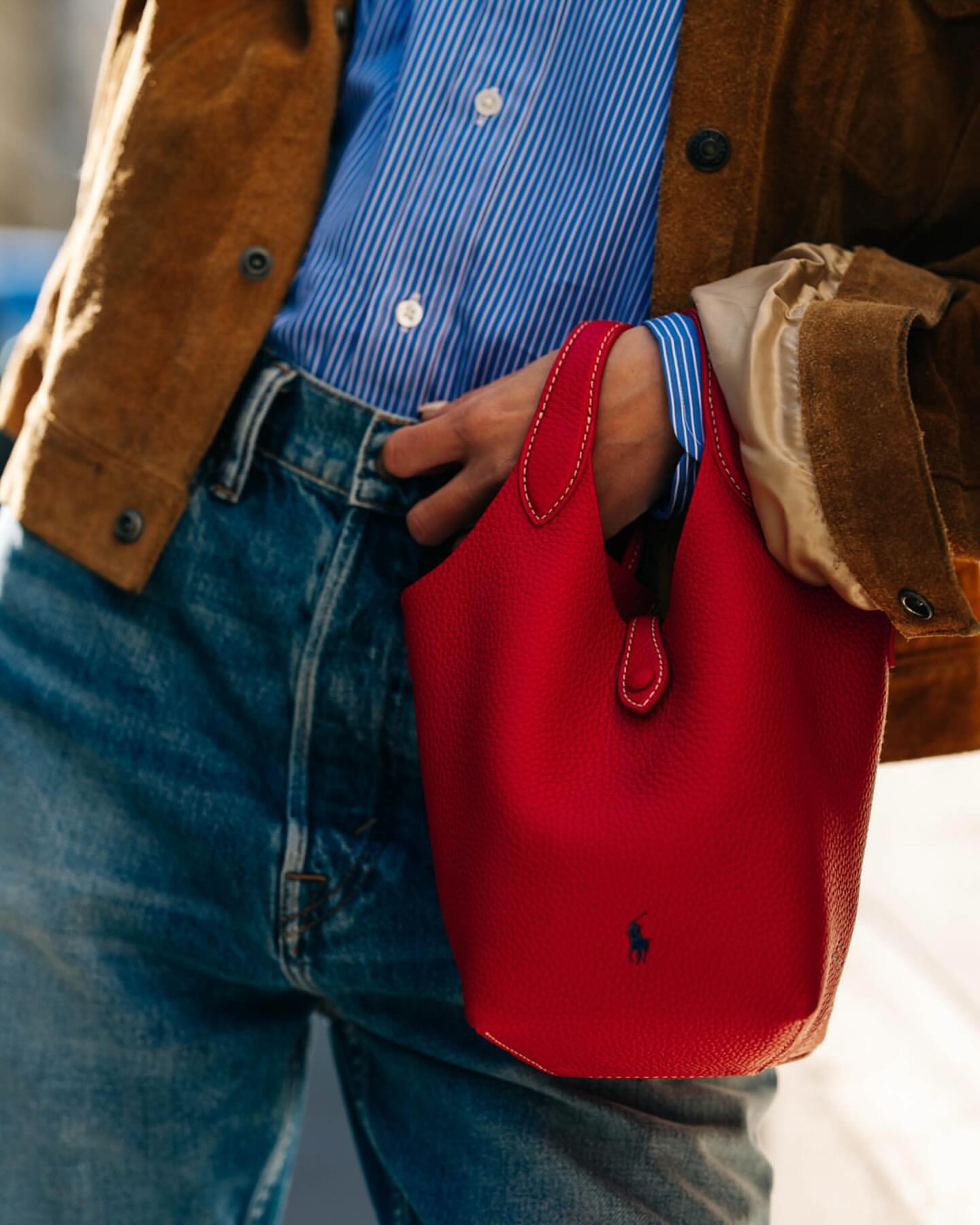Chiếc túi Polo Play đang viral: Ngôi sao mới của Ralph Lauren hay bản dupe hoàn hảo của Hermès Picotin?- Ảnh 8. Chiếc túi Polo Play đang viral: Ngôi sao mới của Ralph Lauren hay bản dupe hoàn hảo của Hermès Picotin?- Ảnh 8.