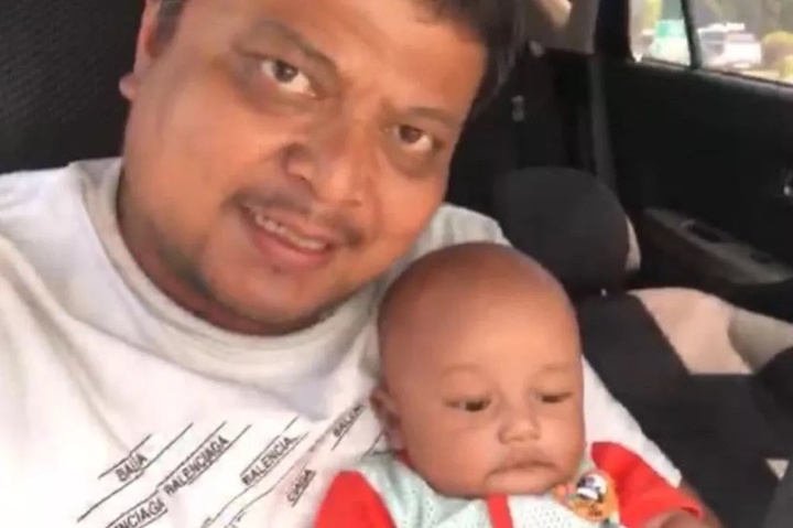 Em bé 3 tháng tuổi chết thương tâm khi cha lên cơn đau tim, ngã đè lên người - Ảnh 1. Em bé 3 tháng tuổi chết thương tâm khi cha lên cơn đau tim, ngã đè lên người - Ảnh 1.