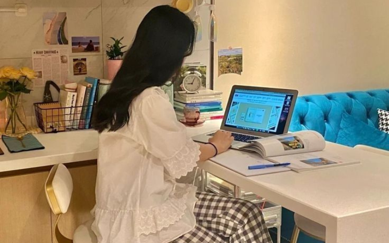 Một lần chuyển nhà tốn cả tháng lương, cảm giác mãi mãi không thể giàu nổi! - Ảnh 1. Một lần chuyển nhà tốn cả tháng lương, cảm giác mãi mãi không thể giàu nổi! - Ảnh 1.