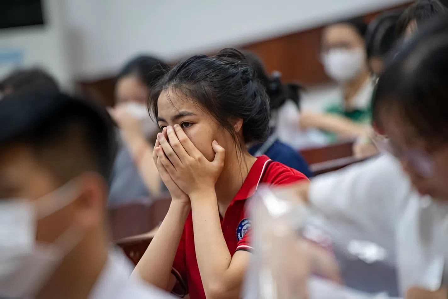 Tôi đồng tình với Đại biểu Quốc hội: Không phải ai cũng cần con học đại học, nhưng chúng tôi đều mong con được học hết cấp 3! - Ảnh 1. Tôi đồng tình với Đại biểu Quốc hội: Không phải ai cũng cần con học đại học, nhưng chúng tôi đều mong con được học hết cấp 3! - Ảnh 1.