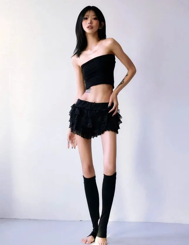Con gái diễn viên Choi Jin Sil giảm cân ngoạn mục từ 96kg xuống còn 41kg nhưng 1 thứ lộ ra khiến nhiều người thấy lo lắng- Ảnh 3. Con gái diễn viên Choi Jin Sil giảm cân ngoạn mục từ 96kg xuống còn 41kg nhưng 1 thứ lộ ra khiến nhiều người thấy lo lắng- Ảnh 3.