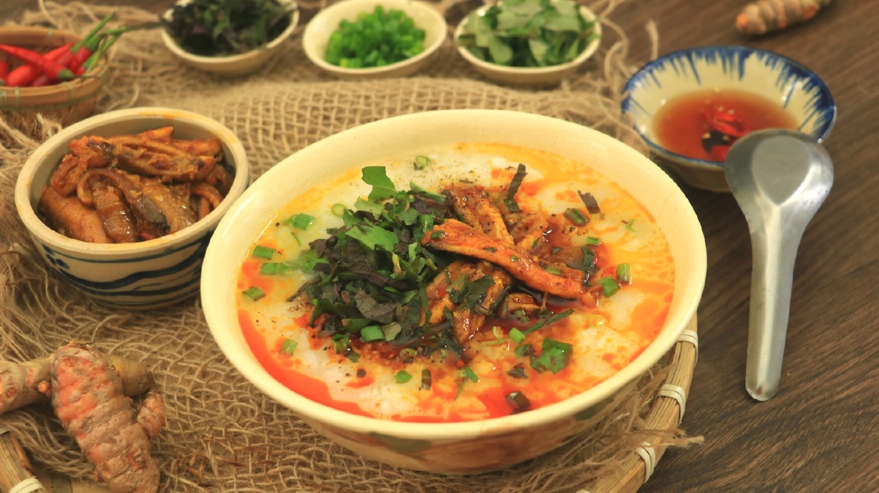 mon-ngon-chao-luon-nghe-an-17503564006021431670859-1750385645420-1750385645507157964756.jpg
