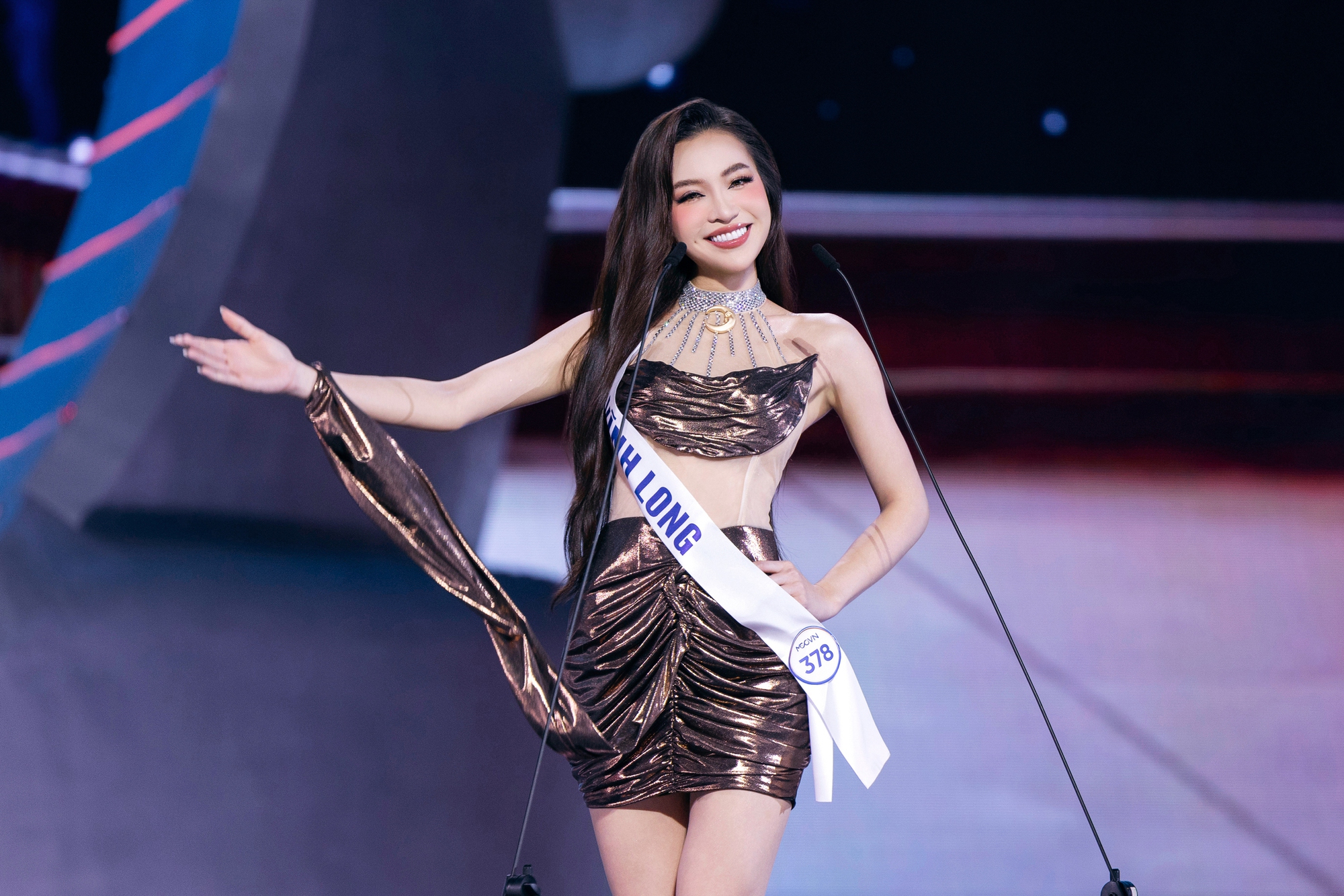thuy-vi-1750404475207917333921-1750407387353-17504073877521133359988.jpeg