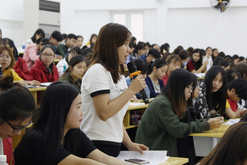 Loạt ngành học từng được xem là “gà đẻ trứng vàng”, nhiều nhà đổ xô cho con đi học, nay lại nguy cơ thất nghiệp- Ảnh 1. Loạt ngành học từng được xem là “gà đẻ trứng vàng”, nhiều nhà đổ xô cho con đi học, nay lại nguy cơ thất nghiệp- Ảnh 1.