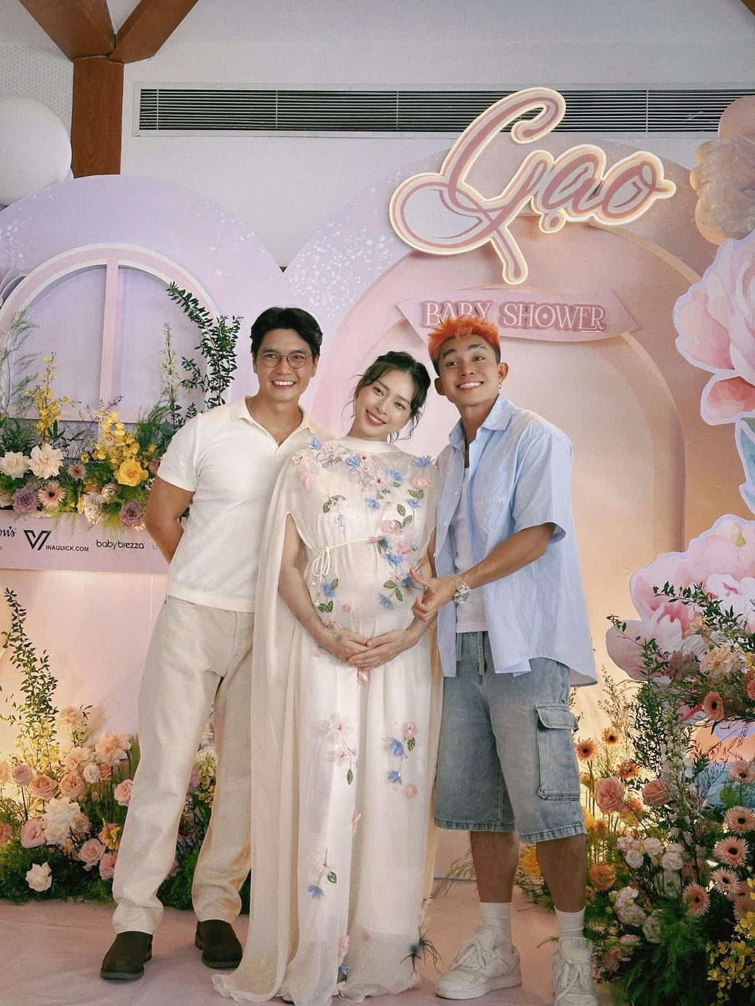 Jun Phạm khoe loạt ảnh đẹp lung linh tại tiệc Baby Shower của bé Gạo - con đầu lòng của Ngô Thanh Vân và Huy Trần - Ảnh 1. Jun Phạm khoe loạt ảnh đẹp lung linh tại tiệc Baby Shower của bé Gạo - con đầu lòng của Ngô Thanh Vân và Huy Trần - Ảnh 1.