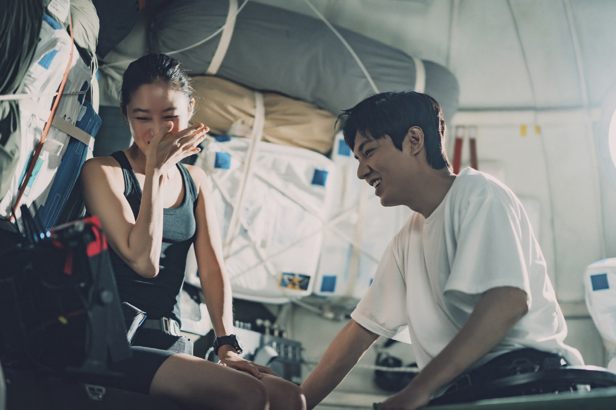 10 lần phim Hàn ghép nhầm cặp đôi: Song Hye Kyo - Park Bo Gum nhạt nhẽo vô cùng, Lee Min Ho chẳng khá hơn - Ảnh 2. 10 lần phim Hàn ghép nhầm cặp đôi: Song Hye Kyo - Park Bo Gum nhạt nhẽo vô cùng, Lee Min Ho chẳng khá hơn - Ảnh 2.