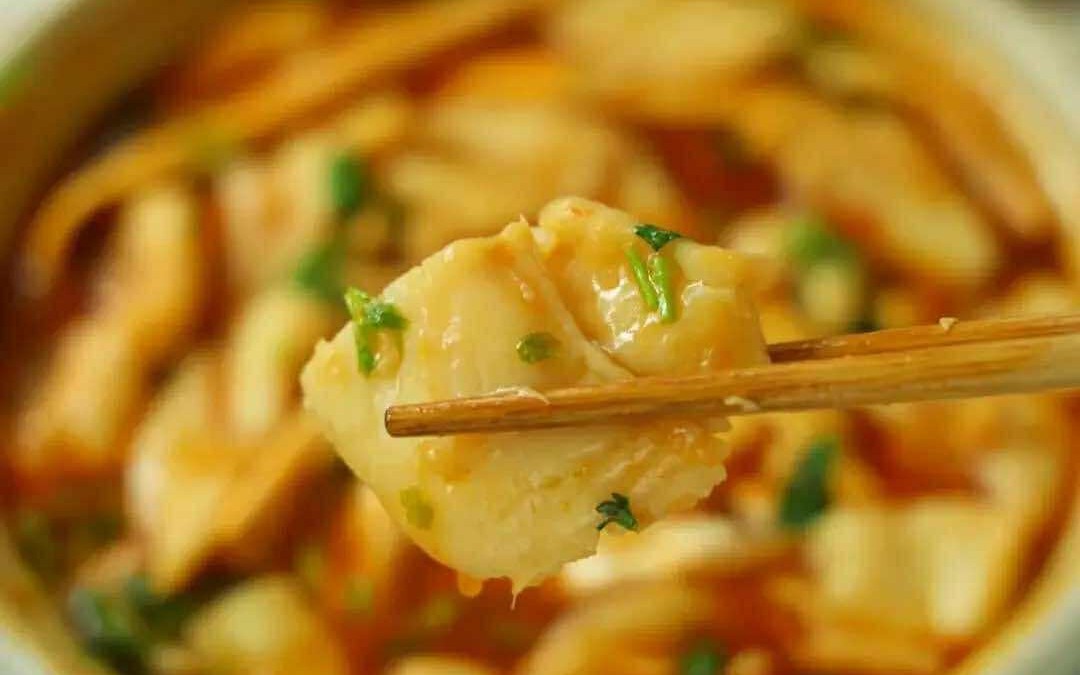 Món ăn này nấu trong 15 phút mà rất giàu canxi và protein, nước sốt trộn cùng cơm ăn siêu ngon
