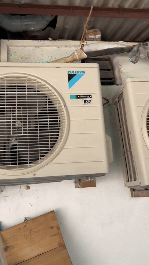 ezgif-21e671bd233d6f-17506489756481545464697-1750678785197-1750678785306263173291.gif