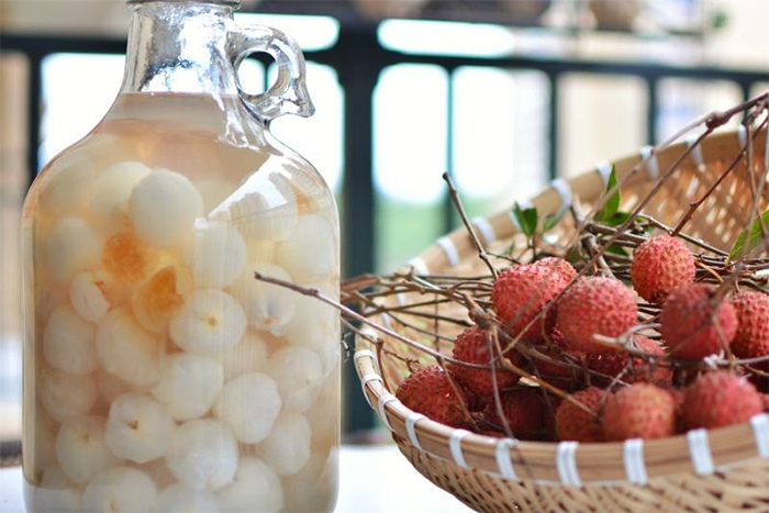 Cách làm rượu vải độc đáo thơm ngon - Ảnh 3. Cách làm rượu vải độc đáo thơm ngon - Ảnh 3.