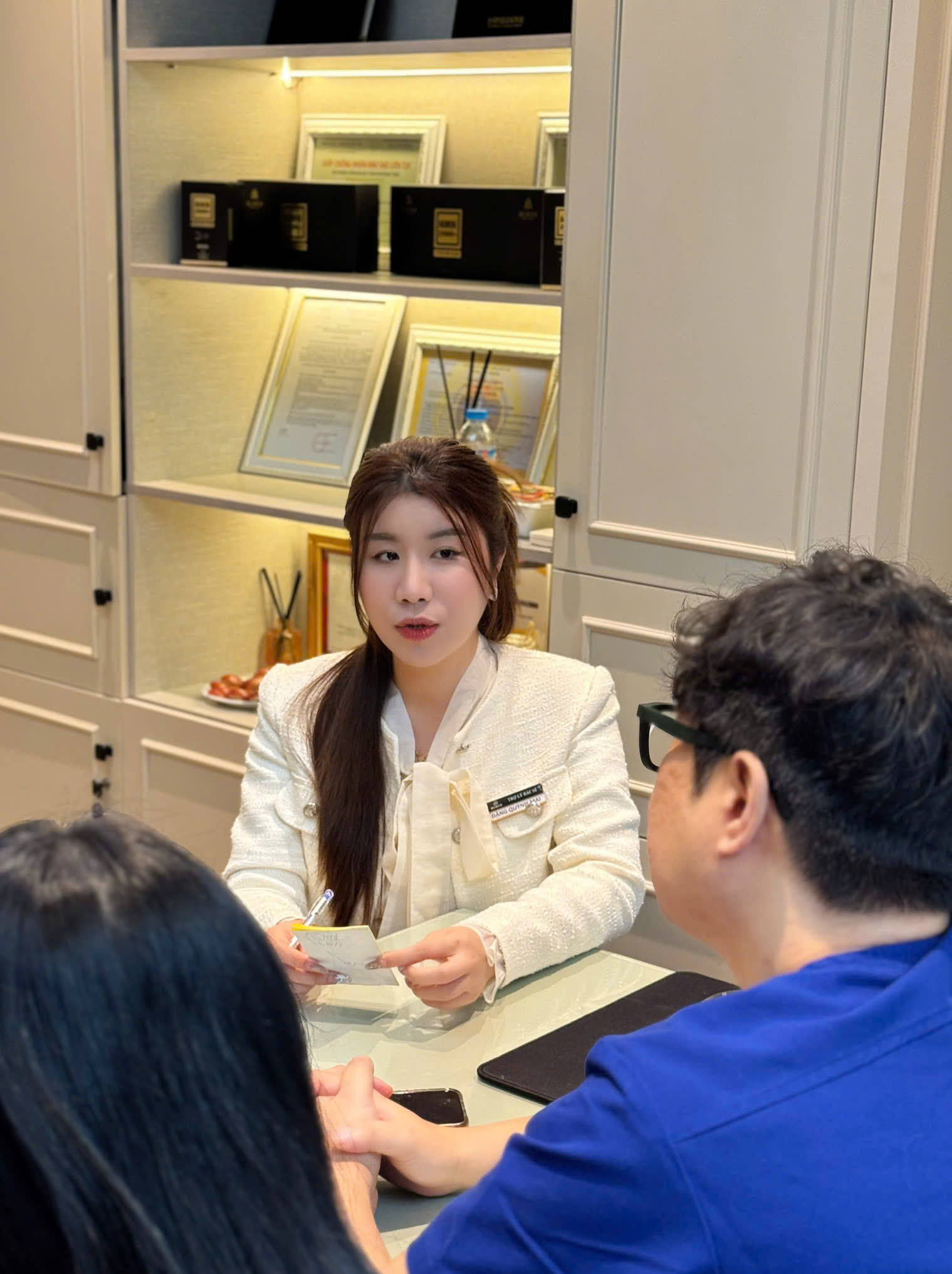 Ngành ngôn ngữ đang khủng hoảng: AI dạy, nói, dịch quá nhanh - 4 năm học chưa chắc bằng 30 giây tra app! - Ảnh 5. Ngành ngôn ngữ đang khủng hoảng: AI dạy, nói, dịch quá nhanh - 4 năm học chưa chắc bằng 30 giây tra app! - Ảnh 5.