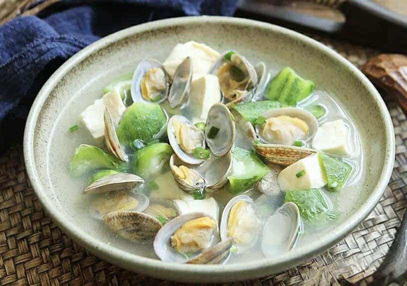 2 món canh ngon mát này nấu nhanh trong 15 phút: Nguyên liệu đơn giản lại giúp bù nước, giải nhiệt, thải độc cơ thể - Ảnh 4.