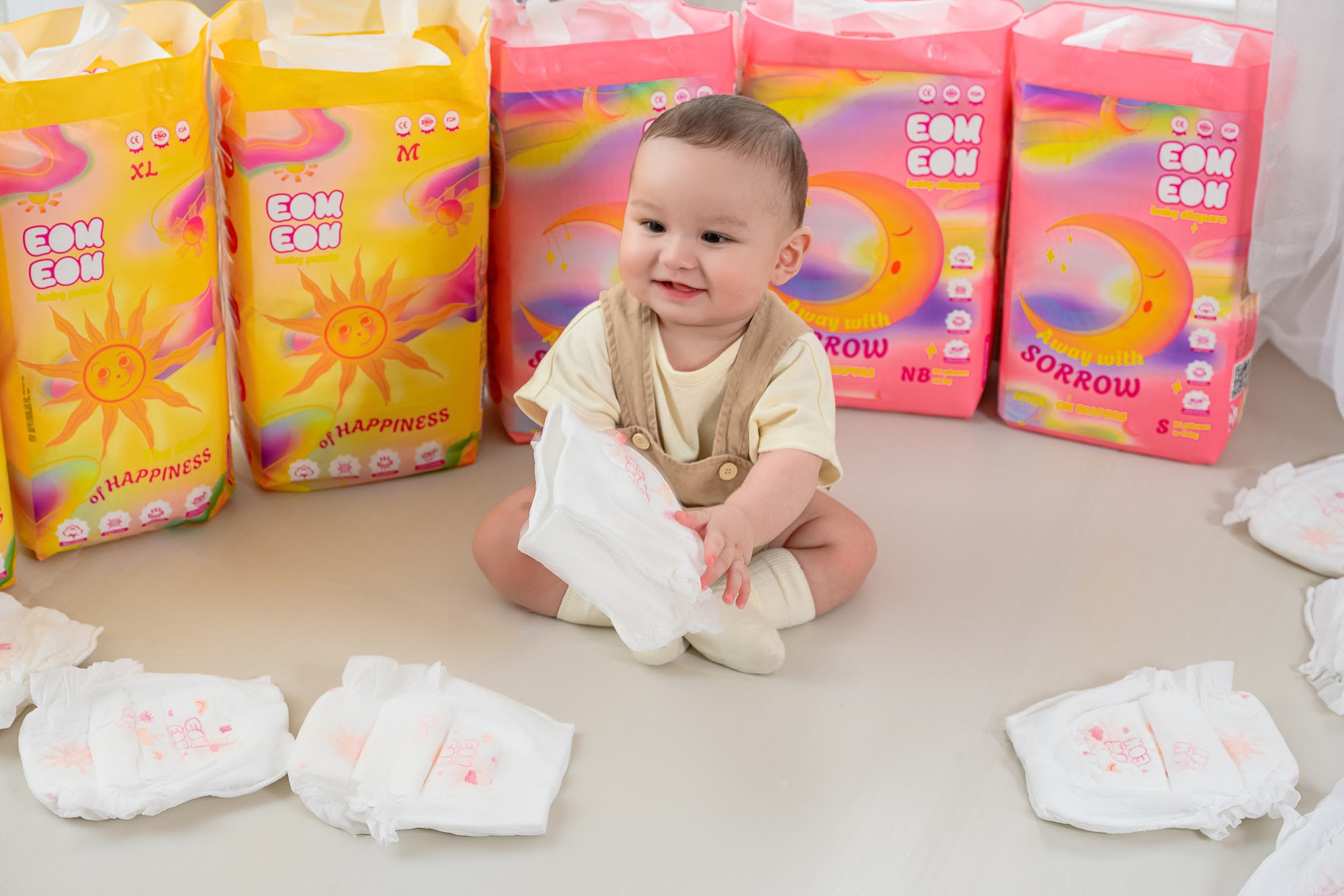 Chọn bỉm cho con: Tưởng đơn giản nhưng khiến nhiều mẹ phải đau đầu vô cùng- Ảnh 2. Chọn bỉm cho con: Tưởng đơn giản nhưng khiến nhiều mẹ phải đau đầu vô cùng- Ảnh 2.