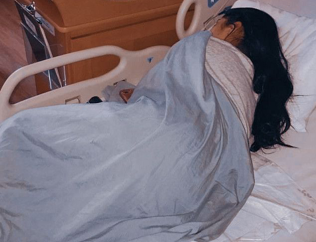 3 thói quen nấu ăn là “sát thủ vô hình” trong bếp, khiến cả cặp vợ chồng cùng mắc ung thư phổi - Ảnh 1. 3 thói quen nấu ăn là “sát thủ vô hình” trong bếp, khiến cả cặp vợ chồng cùng mắc ung thư phổi - Ảnh 1.