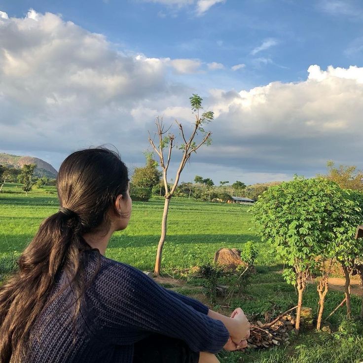 “47 tuổi, ba con nhỏ, mình thất nghiệp”: Câu chuyện của người mẹ khiến nhiều người nghẹn lại giữa bao dòng tin tức- Ảnh 2. “47 tuổi, ba con nhỏ, mình thất nghiệp”: Câu chuyện của người mẹ khiến nhiều người nghẹn lại giữa bao dòng tin tức- Ảnh 2.