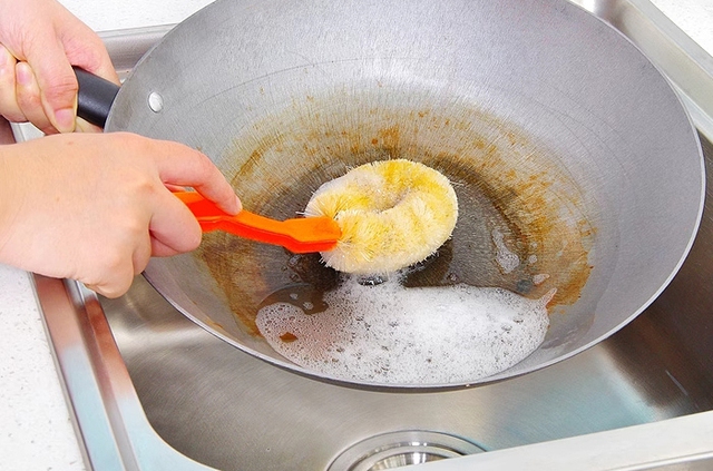 3 thói quen nấu ăn là “sát thủ vô hình” trong bếp, khiến cả cặp vợ chồng cùng mắc ung thư phổi - Ảnh 4. 3 thói quen nấu ăn là “sát thủ vô hình” trong bếp, khiến cả cặp vợ chồng cùng mắc ung thư phổi - Ảnh 4.