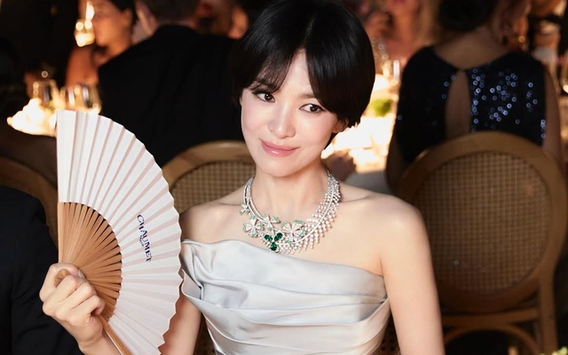Siêu phẩm hay nhất sự nghiệp Song Hye Kyo: 2025 vẫn làm nên kỳ tích có một không hai, đằng cấp minh tinh đâu phải để đùa - Ảnh 1. Siêu phẩm hay nhất sự nghiệp Song Hye Kyo: 2025 vẫn làm nên kỳ tích có một không hai, đằng cấp minh tinh đâu phải để đùa - Ảnh 1.