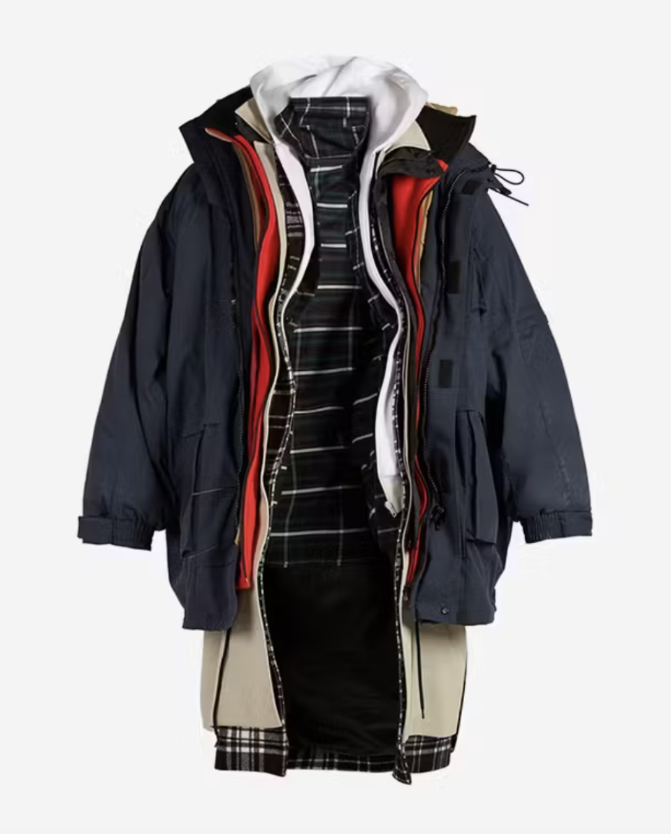 Lá thư từ chối thực tập của Balenciaga gây sốt: Màn “trả đũa” của Demna Gvasalia chăng?- Ảnh 19. Lá thư từ chối thực tập của Balenciaga gây sốt: Màn “trả đũa” của Demna Gvasalia chăng?- Ảnh 19.