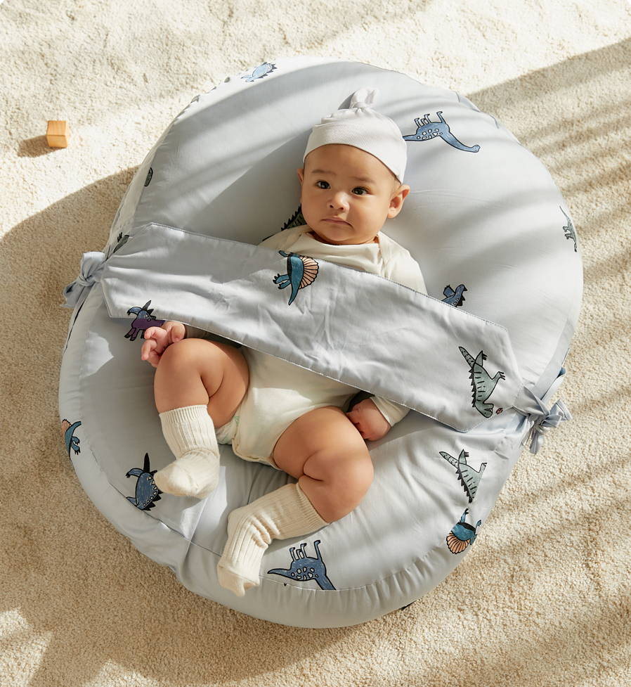 Chiếc gối xuất hiện thường xuyên bên mẹ Mai Ngọc và bé Panda, hóa ra chẳng xa lạ gì với hội bỉm sữa có con dưới 6 tháng- Ảnh 9. Chiếc gối xuất hiện thường xuyên bên mẹ Mai Ngọc và bé Panda, hóa ra chẳng xa lạ gì với hội bỉm sữa có con dưới 6 tháng- Ảnh 9.