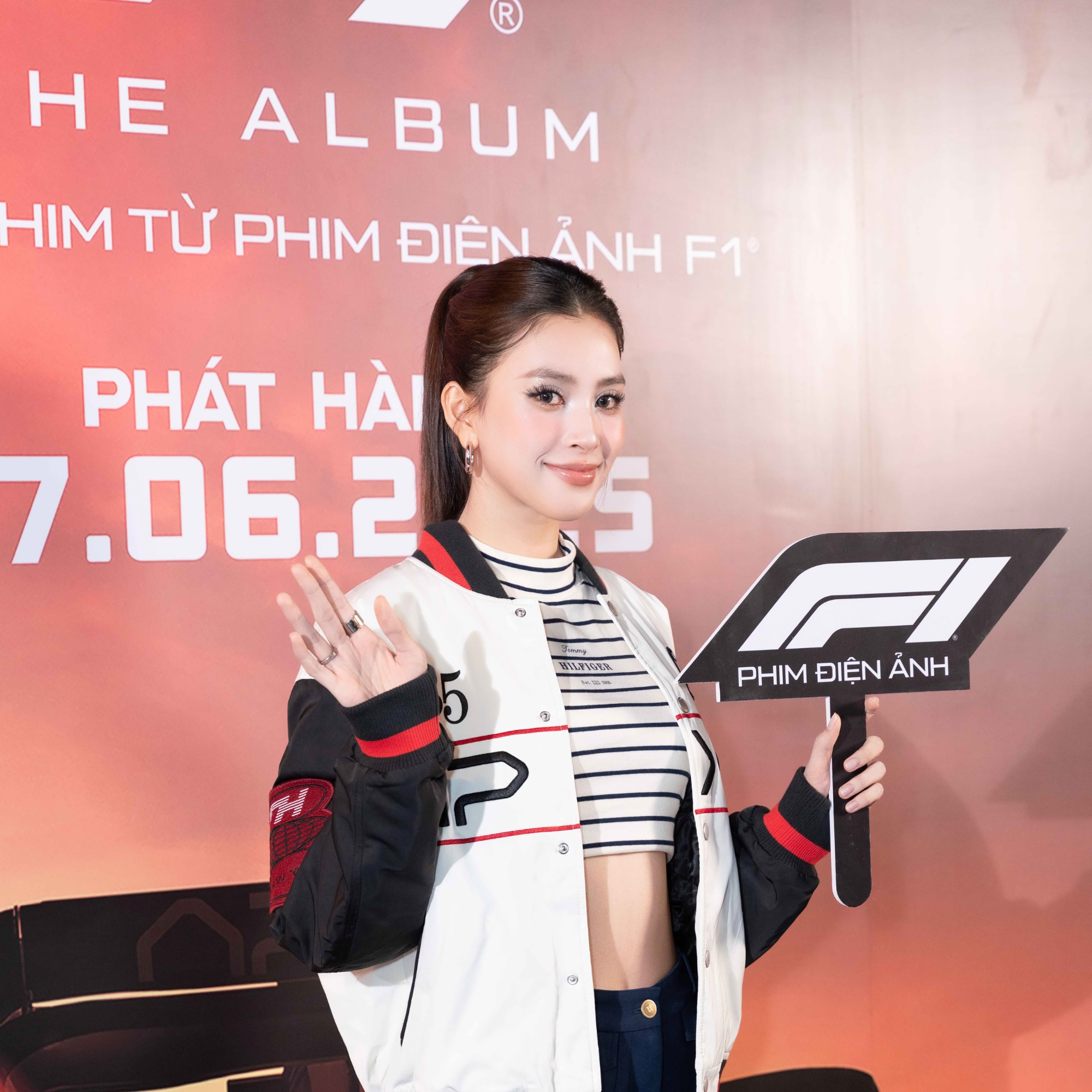 hoa-hau-tieu-vy-1750940910843-17509409116081466144043.jpg
