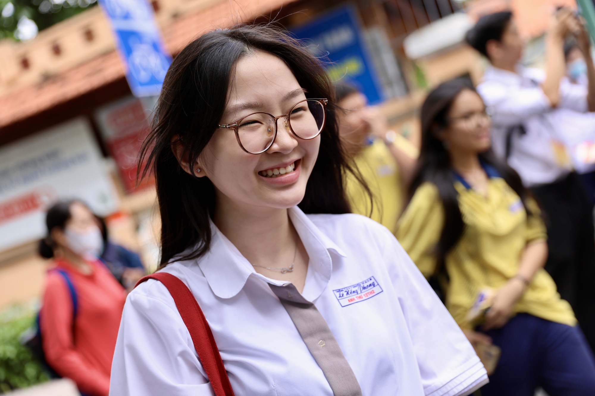 Một đề Văn tuyệt vời cho một năm đặc biệt! - Ảnh 2. Một đề Văn tuyệt vời cho một năm đặc biệt! - Ảnh 2.