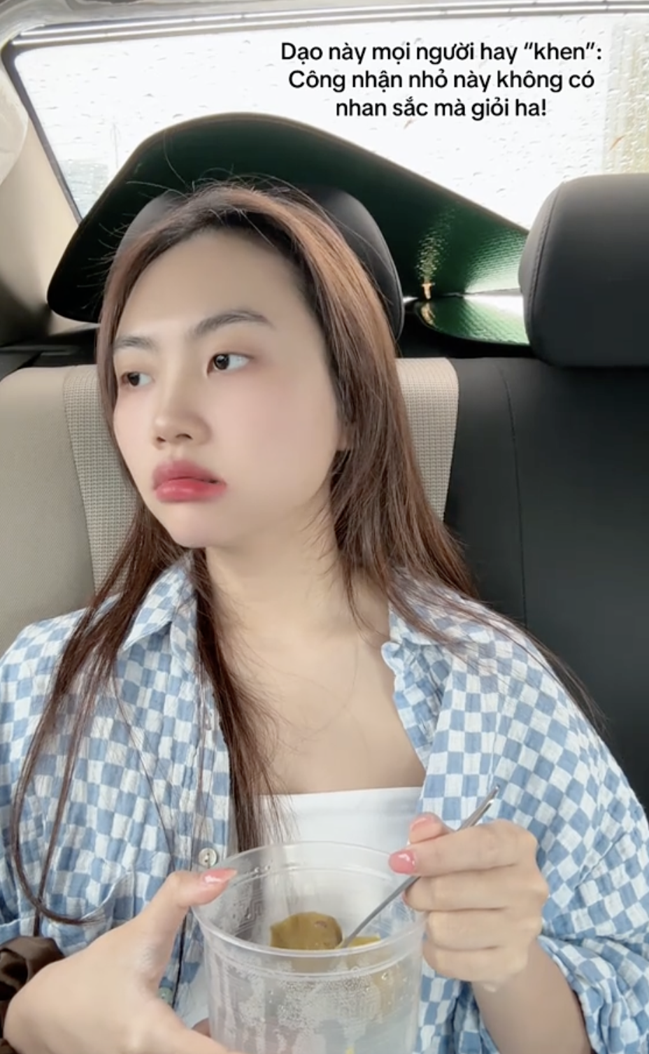 Phương Mỹ Chi bị chê không nhan sắc: Kể khổ với MXH nhưng nhận cái kết Phương Mỹ Chi bị chê không nhan sắc: Kể khổ với MXH nhưng nhận cái kết