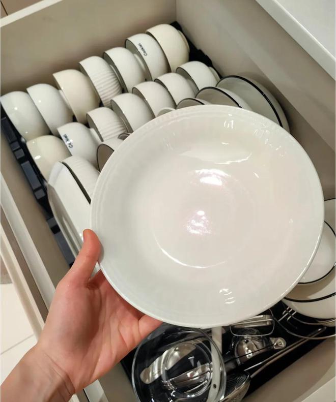 Sau khi sống ở nhà mới được 1 năm, tôi nhận ra 4 thứ này đúng là Sau khi sống ở nhà mới được 1 năm, tôi nhận ra 4 thứ này đúng là