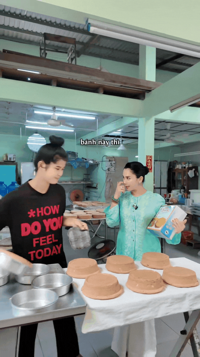 banh-bong-lan-sum-ky-7-17510090297961402869201.gif