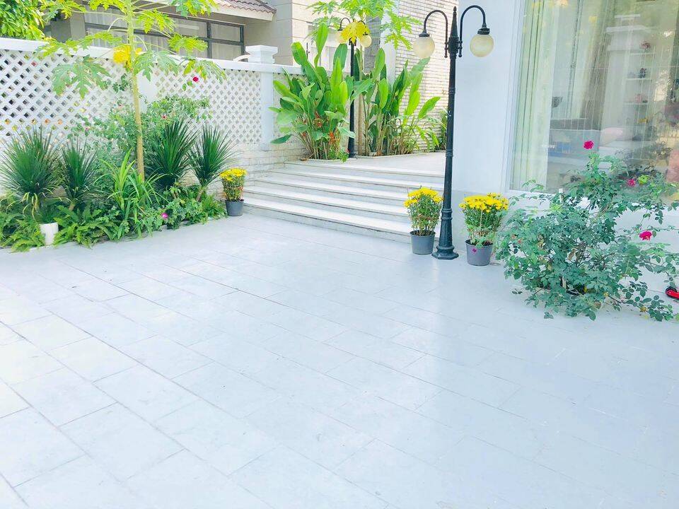 Nữ nghệ sĩ sở hữu biệt thự hơn 30 tỷ ở Quận 7, 40 tuổi gợi cảm, ở ẩn vì thị phi, xuất hiện là dậy sóng - Ảnh 5. Nữ nghệ sĩ sở hữu biệt thự hơn 30 tỷ ở Quận 7, 40 tuổi gợi cảm, ở ẩn vì thị phi, xuất hiện là dậy sóng - Ảnh 5.