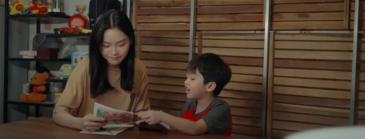 Mỹ nhân Việt đang bị chê bai khắp MXH: Thở câu nào là bực bội câu đó, mặt khó ở như chúng tôi mắc nợ gì cô! - Ảnh 1. Mỹ nhân Việt đang bị chê bai khắp MXH: Thở câu nào là bực bội câu đó, mặt khó ở như chúng tôi mắc nợ gì cô! - Ảnh 1.