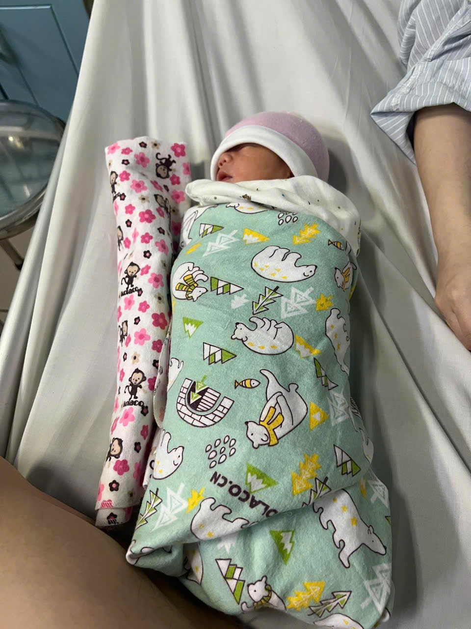 Từng nghĩ &quot;đẻ mổ cho sướng&quot;, bà mẹ xây xẩm mặt mày review chân thực nỗi đau khi đẻ mổ lần đầu- Ảnh 3.