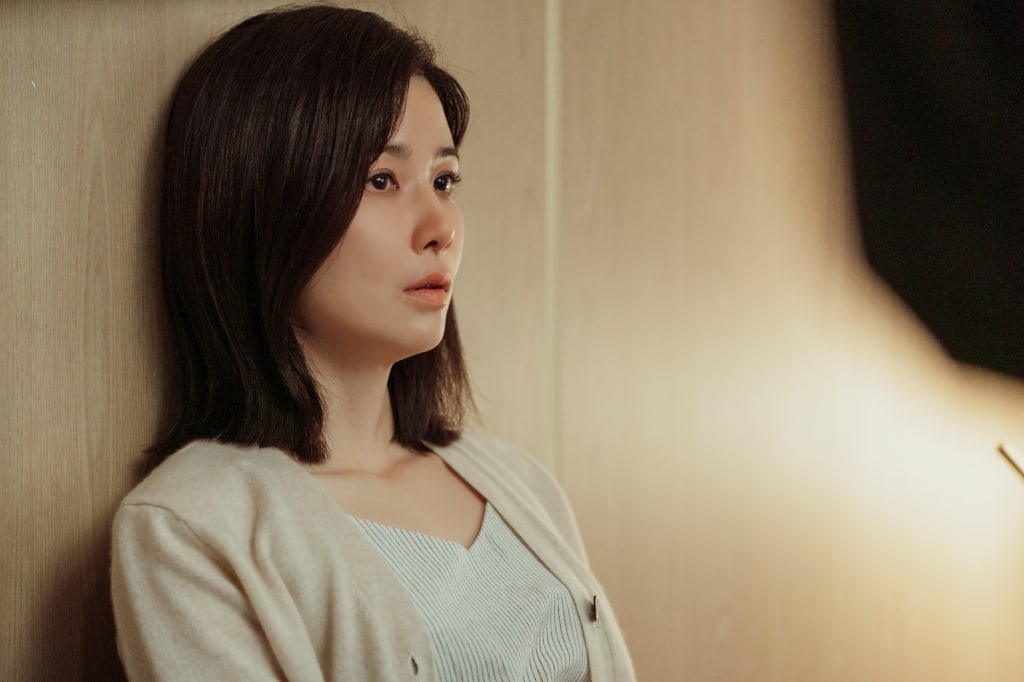lee-bo-young-2-1751104238149-17511042450751401984792.jpeg