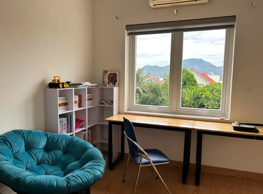 Di cư từ Hà Nội vào Nha Trang theo xu hướng, gia đình 5 người mua nhà 3 tầng 100m2: Vượt xa kỳ vọng - Ảnh 6. Di cư từ Hà Nội vào Nha Trang theo xu hướng, gia đình 5 người mua nhà 3 tầng 100m2: Vượt xa kỳ vọng - Ảnh 6.