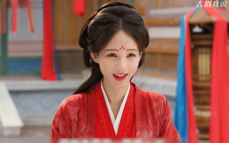 Tiểu thư lá ngọc cành vàng đẹp nhất lúc này: U40 vẫn vào vai cô nương ngọt xớt, phục trang lộng lẫy nhưng nhan sắc của nàng còn sáng hơn- Ảnh 14. Tiểu thư lá ngọc cành vàng đẹp nhất lúc này: U40 vẫn vào vai cô nương ngọt xớt, phục trang lộng lẫy nhưng nhan sắc của nàng còn sáng hơn- Ảnh 14.