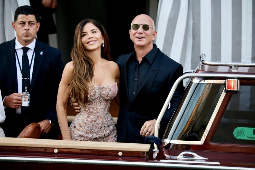 veniceitalylavishnewlywedsje-17511679901801380531988-1751186561409-1751186561575480462798.jpg