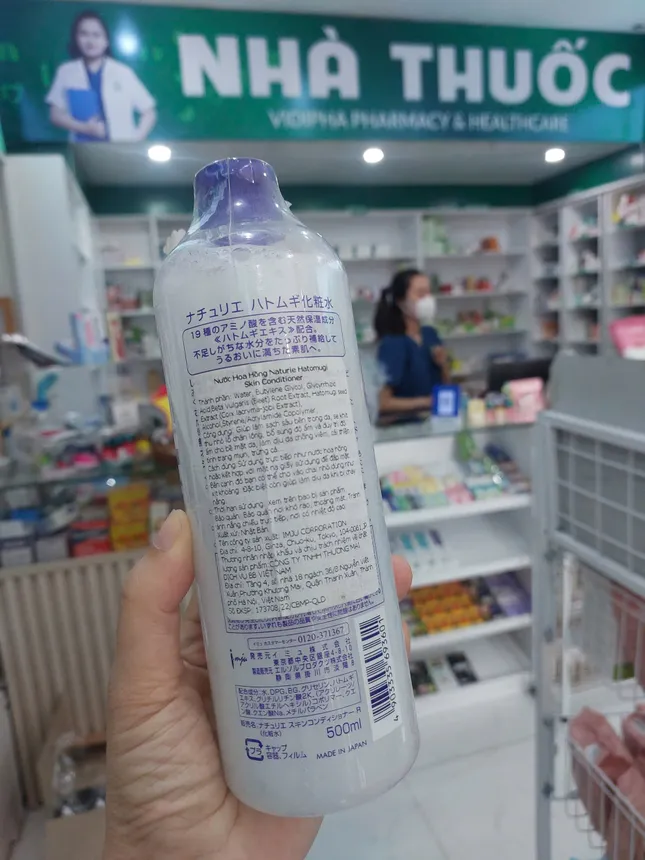 Tự nguyện thu hồi hàng trăm phiếu công bố mỹ phẩm: Bất thường? - Ảnh 3.